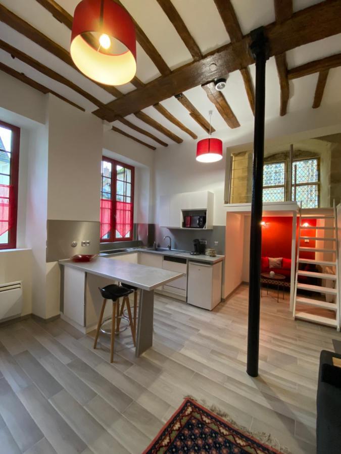 Le Gite De Lancelot Avec Balneo City Center Sens Εξωτερικό φωτογραφία